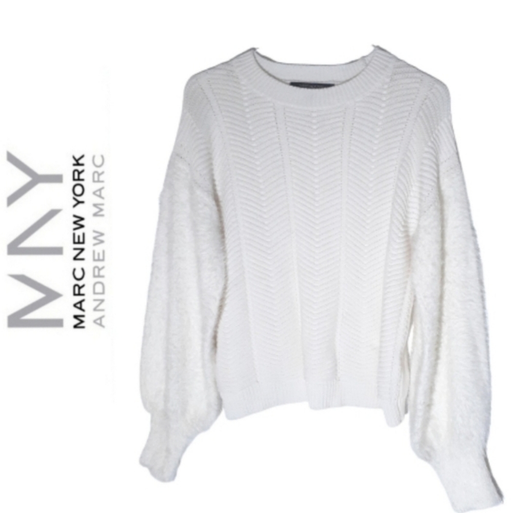 Marc New York Andrew Marc Ivory knit fuzzy sleeves crew neck sweater, size Med - Picture 1 of 13
